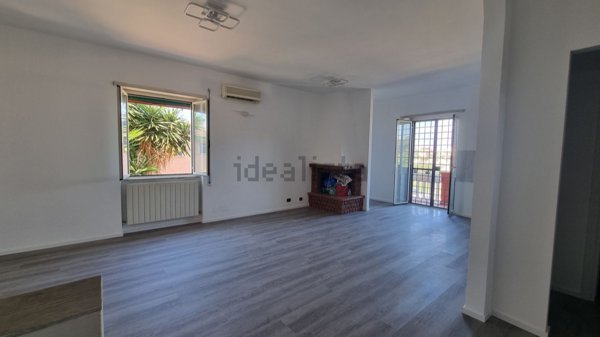 appartamento in vendita a Pomezia