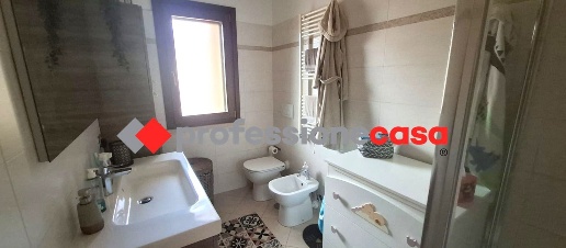 casa indipendente in vendita a Pomezia in zona Torvaianica