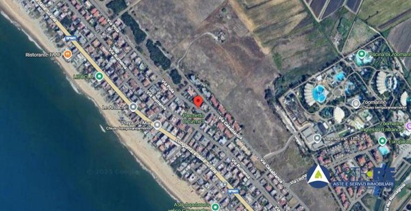 appartamento in vendita a Pomezia in zona Torvaianica