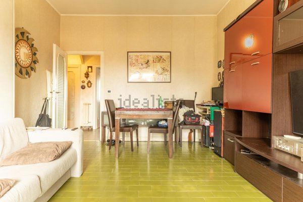 appartamento in vendita a Pomezia in zona Torvaianica