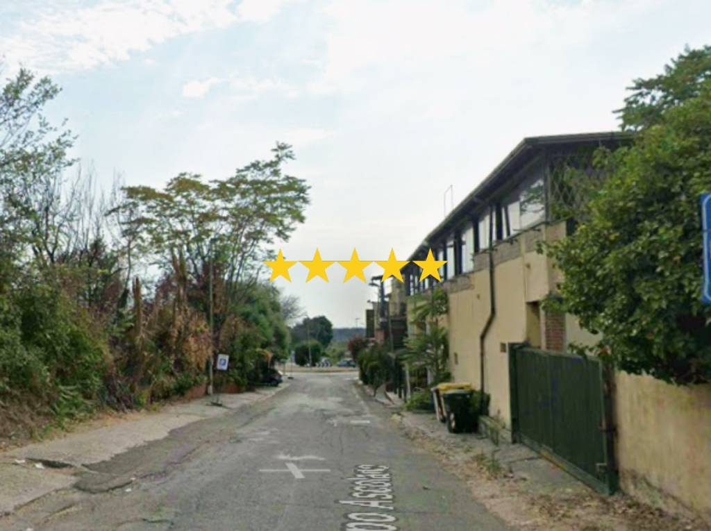 casa indipendente in vendita a Pomezia in zona Campo Ascolano