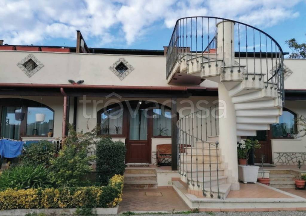 appartamento in vendita a Pomezia