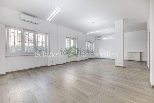 appartamento in vendita a Pomezia