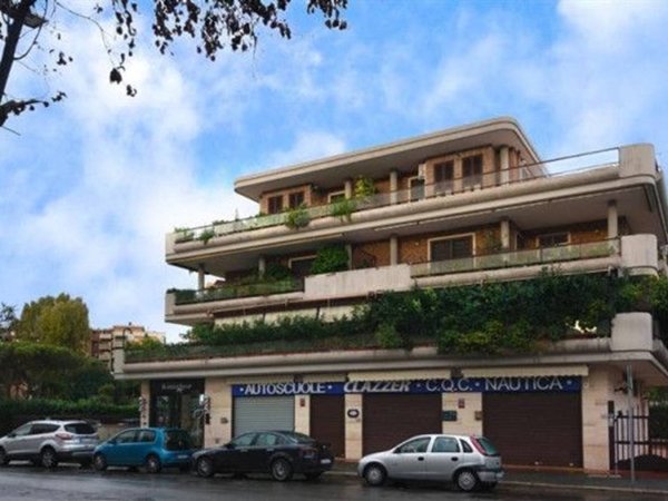 appartamento in vendita a Pomezia