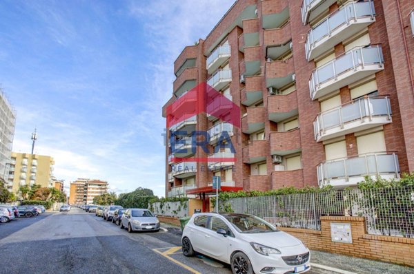 appartamento in vendita a Pomezia