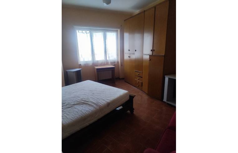 appartamento in vendita a Pomezia in zona Torvaianica Alta