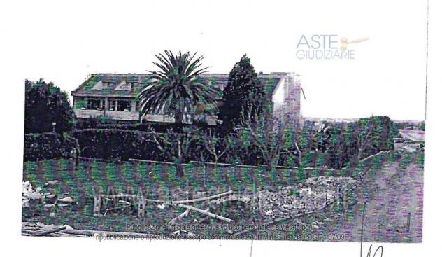 appartamento in vendita a Pomezia in zona Campo Ascolano