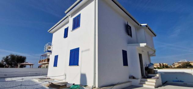 casa indipendente in vendita a Pomezia