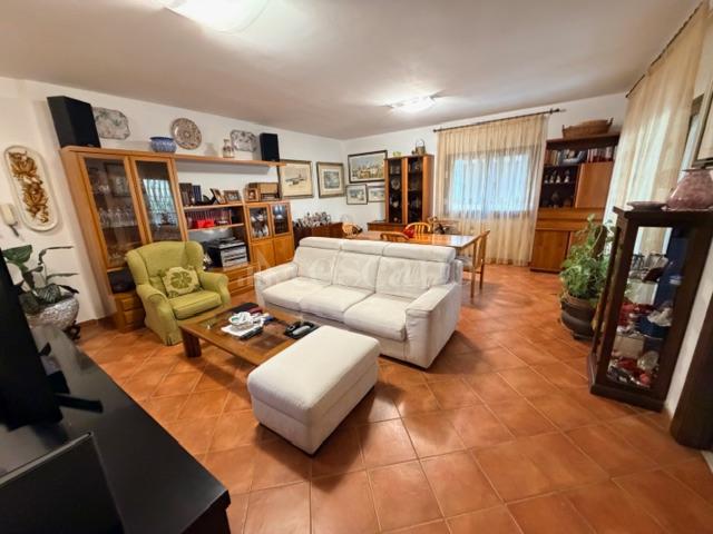 appartamento in vendita a Pomezia