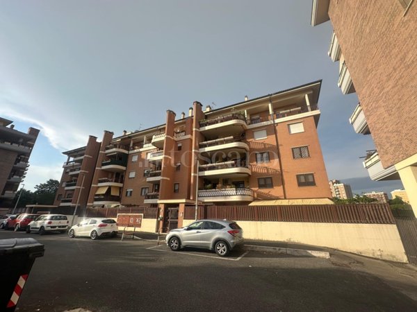 appartamento in vendita a Pomezia