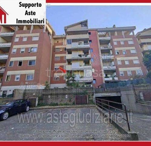 appartamento in vendita a Pomezia in zona Santa Palomba