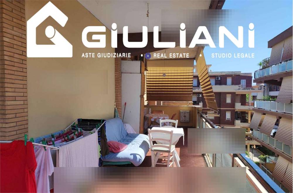 appartamento in vendita a Pomezia in zona Torvaianica