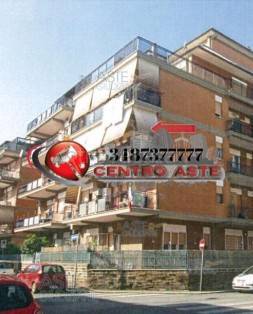 appartamento in vendita a Pomezia in zona Torvaianica