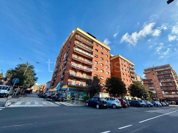 appartamento in vendita a Pomezia