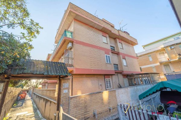 appartamento in vendita a Pomezia in zona Torvaianica