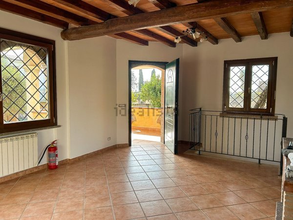 appartamento in vendita a Pomezia