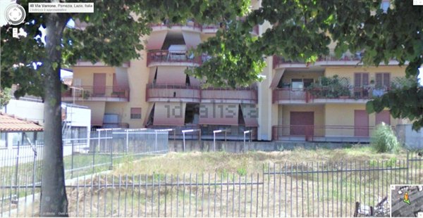 locale di sgombero in vendita a Pomezia