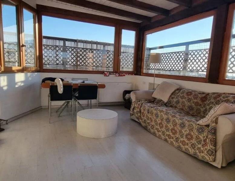 appartamento in vendita a Pomezia