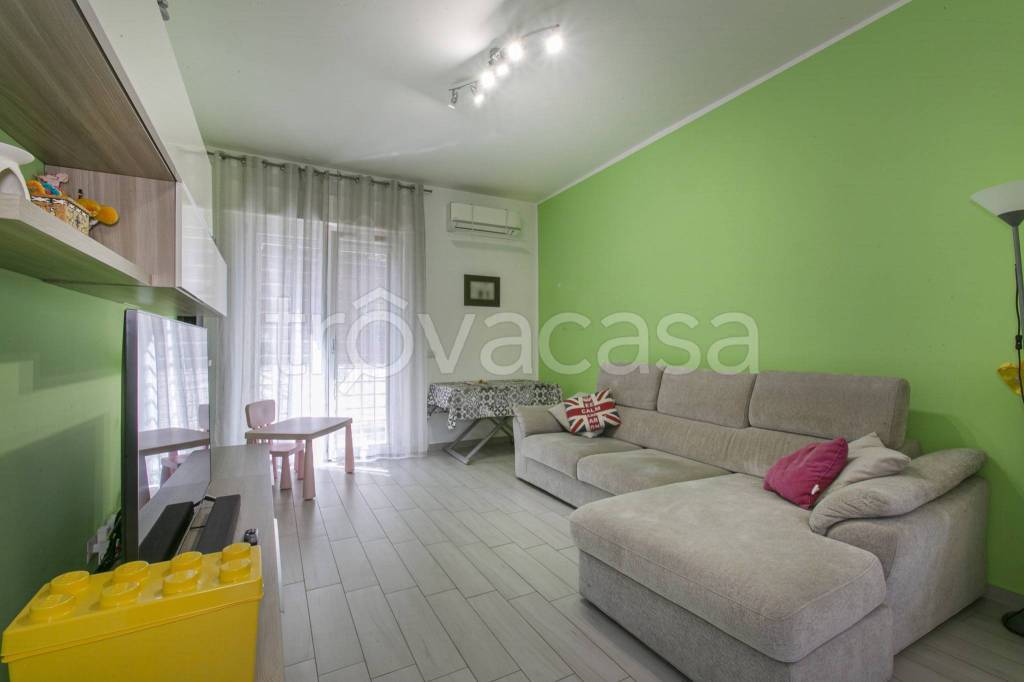 appartamento in vendita a Pomezia