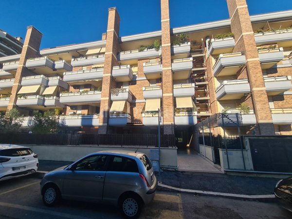 appartamento in vendita a Pomezia