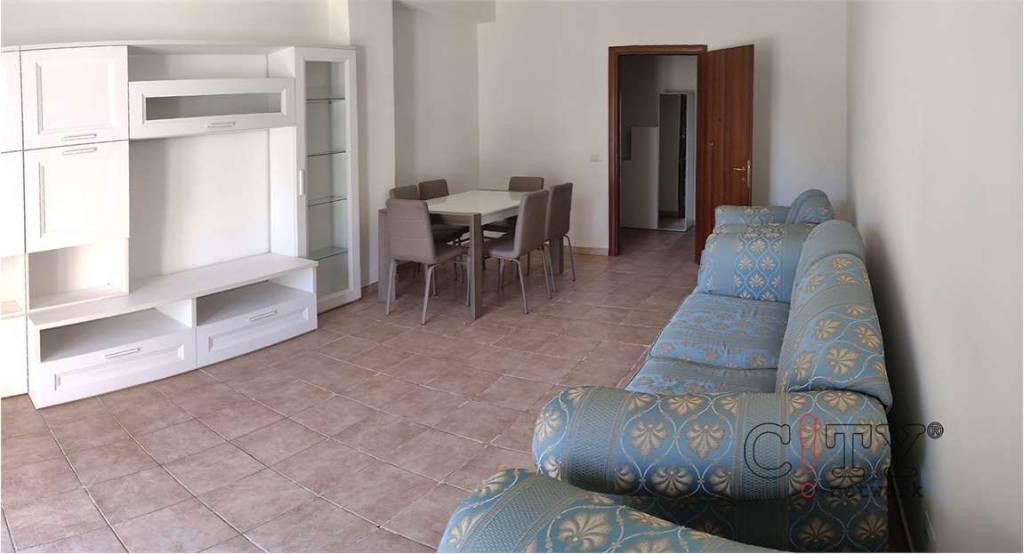 appartamento in vendita a Pomezia in zona Torvaianica