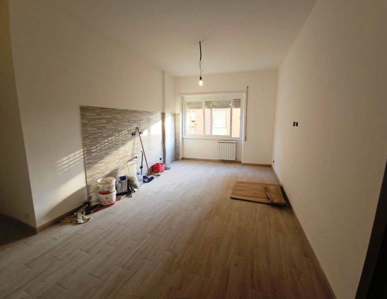 appartamento in vendita a Pomezia in zona Torvaianica