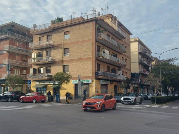 appartamento in vendita a Pomezia