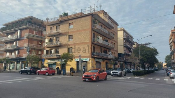 appartamento in vendita a Pomezia