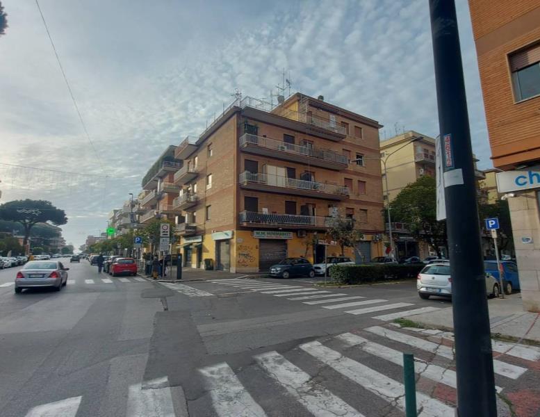 appartamento in vendita a Pomezia