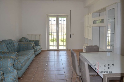 appartamento in vendita a Pomezia in zona Torvaianica