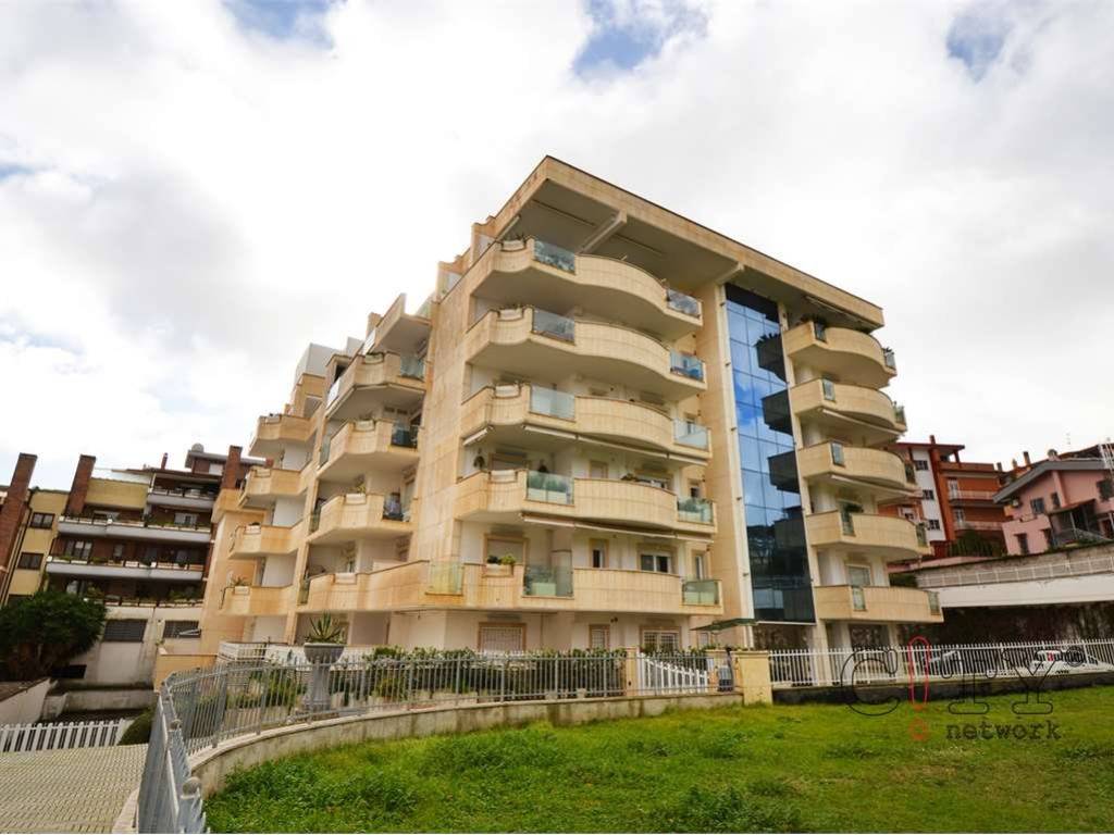 appartamento in vendita a Pomezia