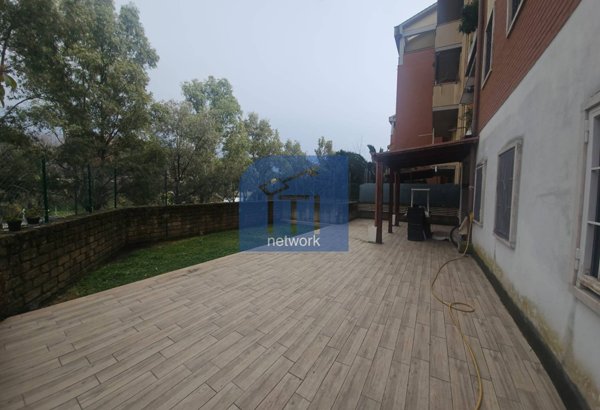 appartamento in vendita a Pomezia in zona Santa Palomba