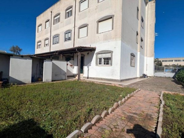 appartamento in vendita a Pomezia