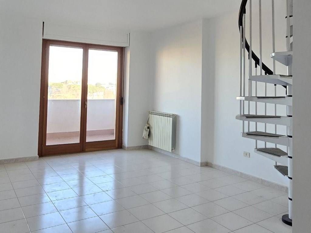 appartamento in vendita a Pomezia