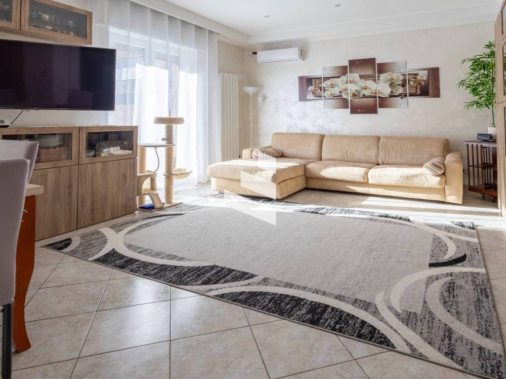 appartamento in vendita a Pomezia