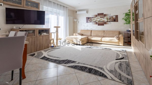 appartamento in vendita a Pomezia