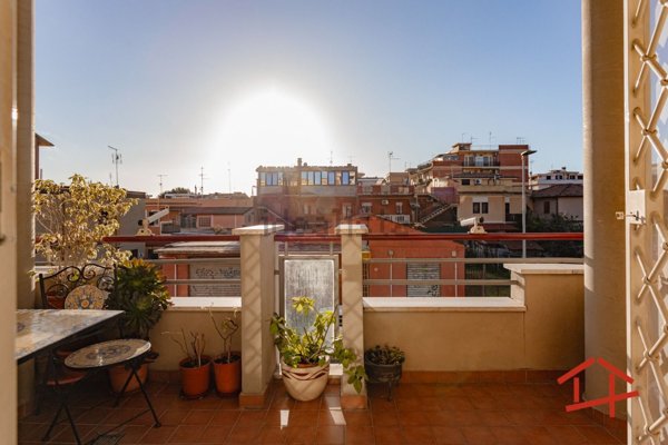 appartamento in vendita a Pomezia