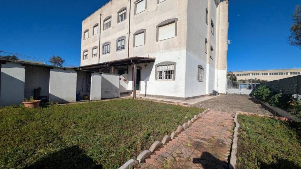 appartamento in vendita a Pomezia