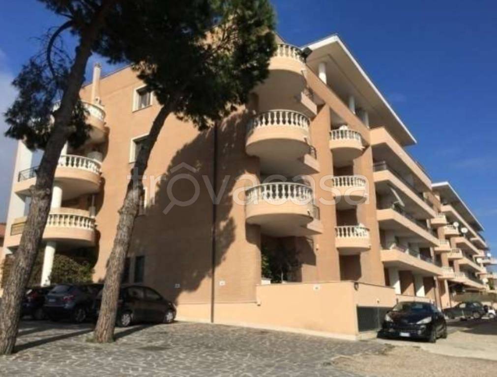 terreno edificabile in vendita a Pomezia