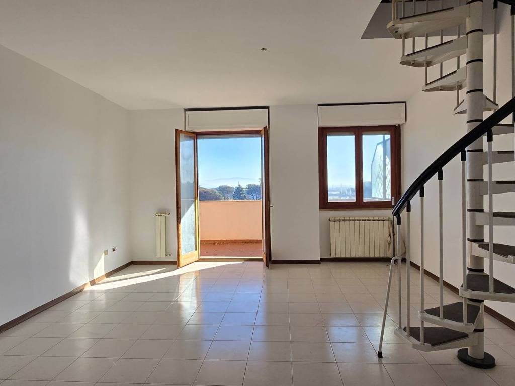 appartamento in vendita a Pomezia