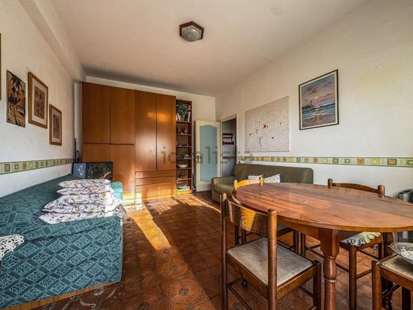 appartamento in vendita a Pomezia in zona Torvaianica