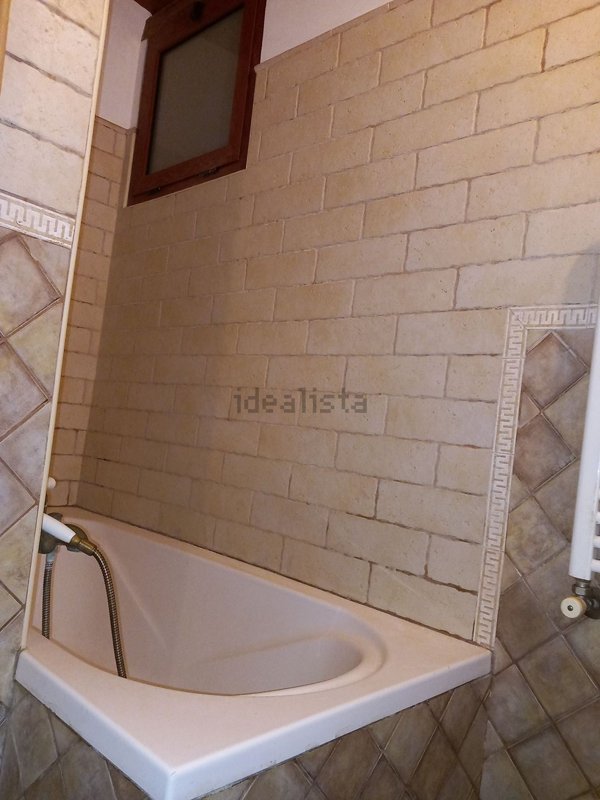 appartamento in vendita a Pomezia in zona Campo Ascolano