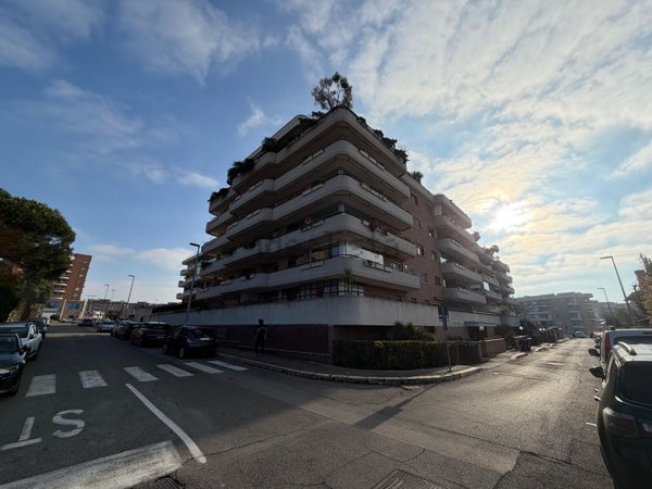 appartamento in vendita a Pomezia