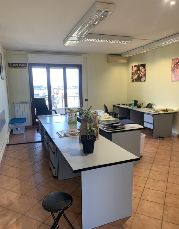 appartamento in vendita a Pomezia