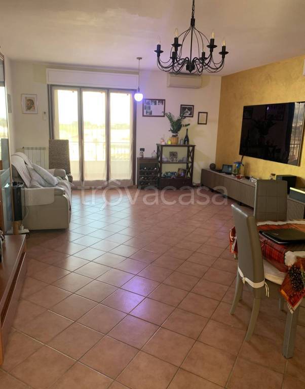 appartamento in vendita a Pomezia