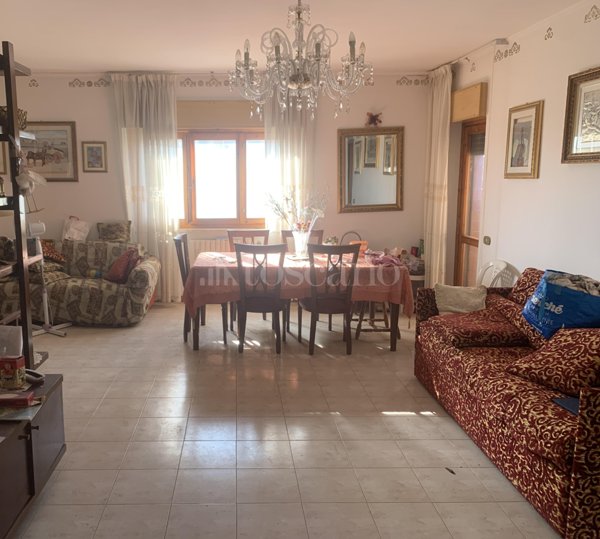 appartamento in vendita a Pomezia