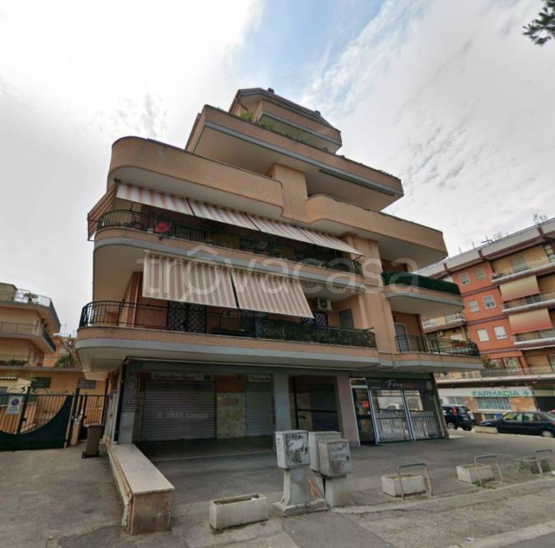 appartamento in vendita a Pomezia