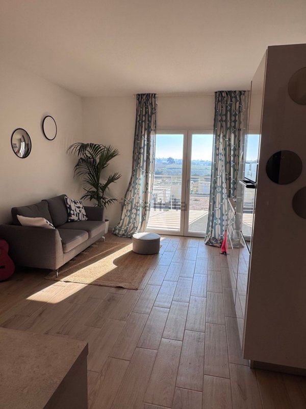 appartamento in vendita a Pomezia