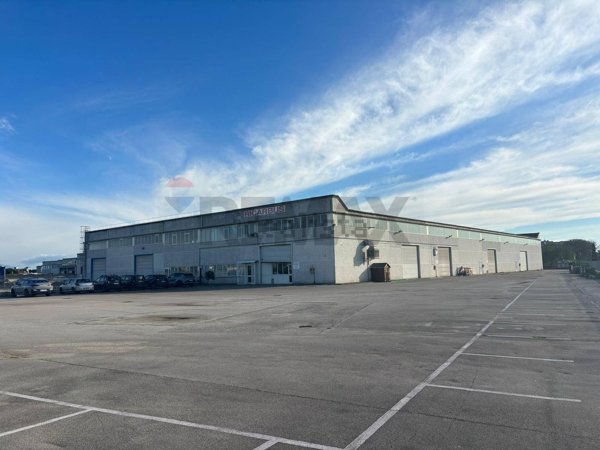 loft in vendita a Pomezia