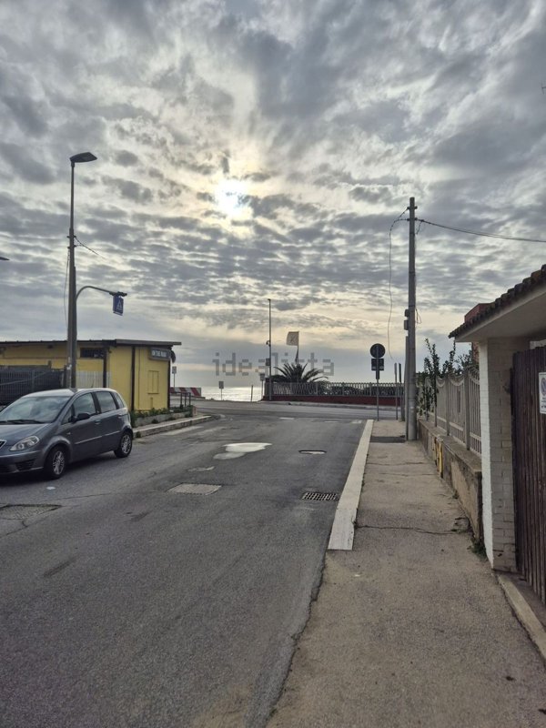 appartamento in vendita a Pomezia